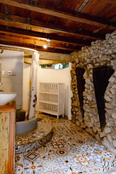 LOVE SHACK(45) LOVE SHACK(45)